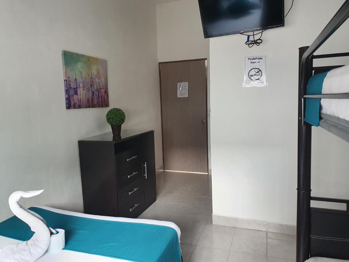 Hostal & Hotel Casa Fernanda Мерида Экстерьер фото