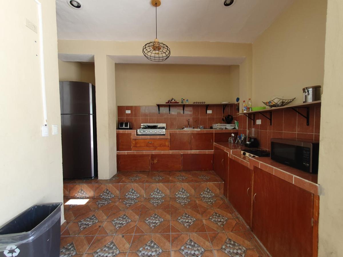 Hostal & Hotel Casa Fernanda Мерида Экстерьер фото